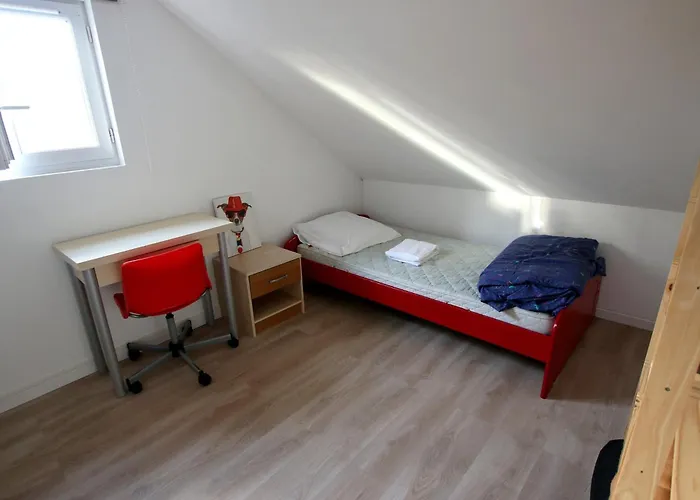 Maison Familiale A Saint-brevin, A 20 Min, Animaux Admis - Fr-1-364-98 Feriehus